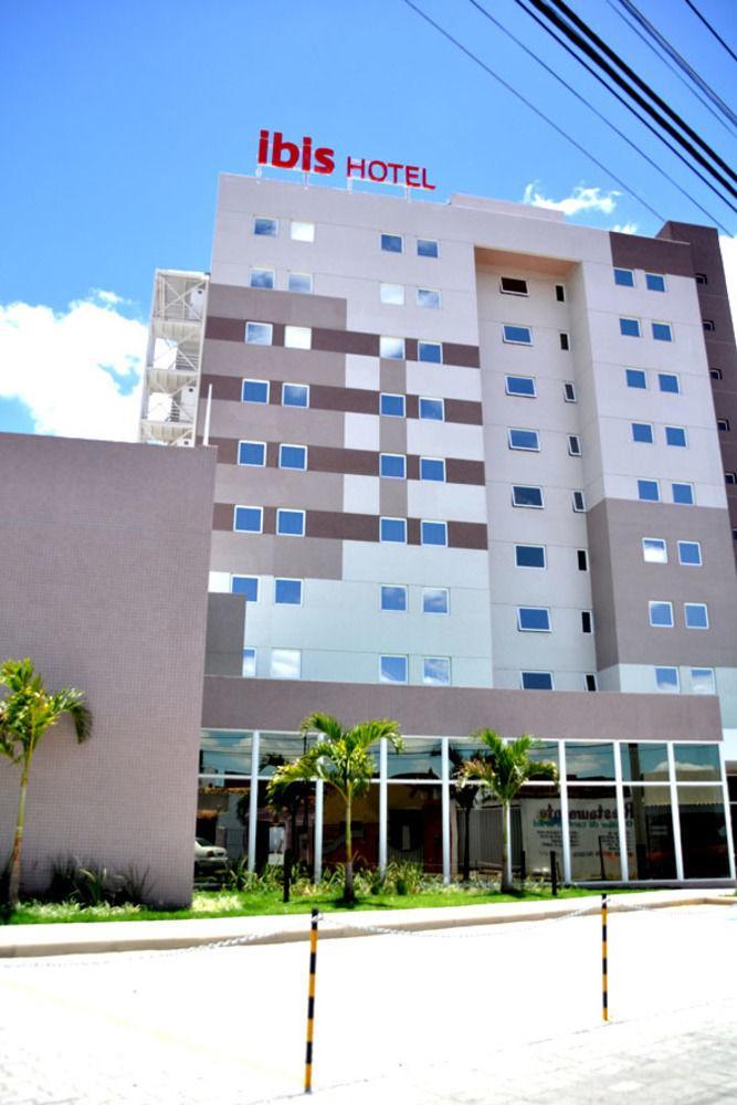 Hotel Ibis Feira De Santana Exterior foto